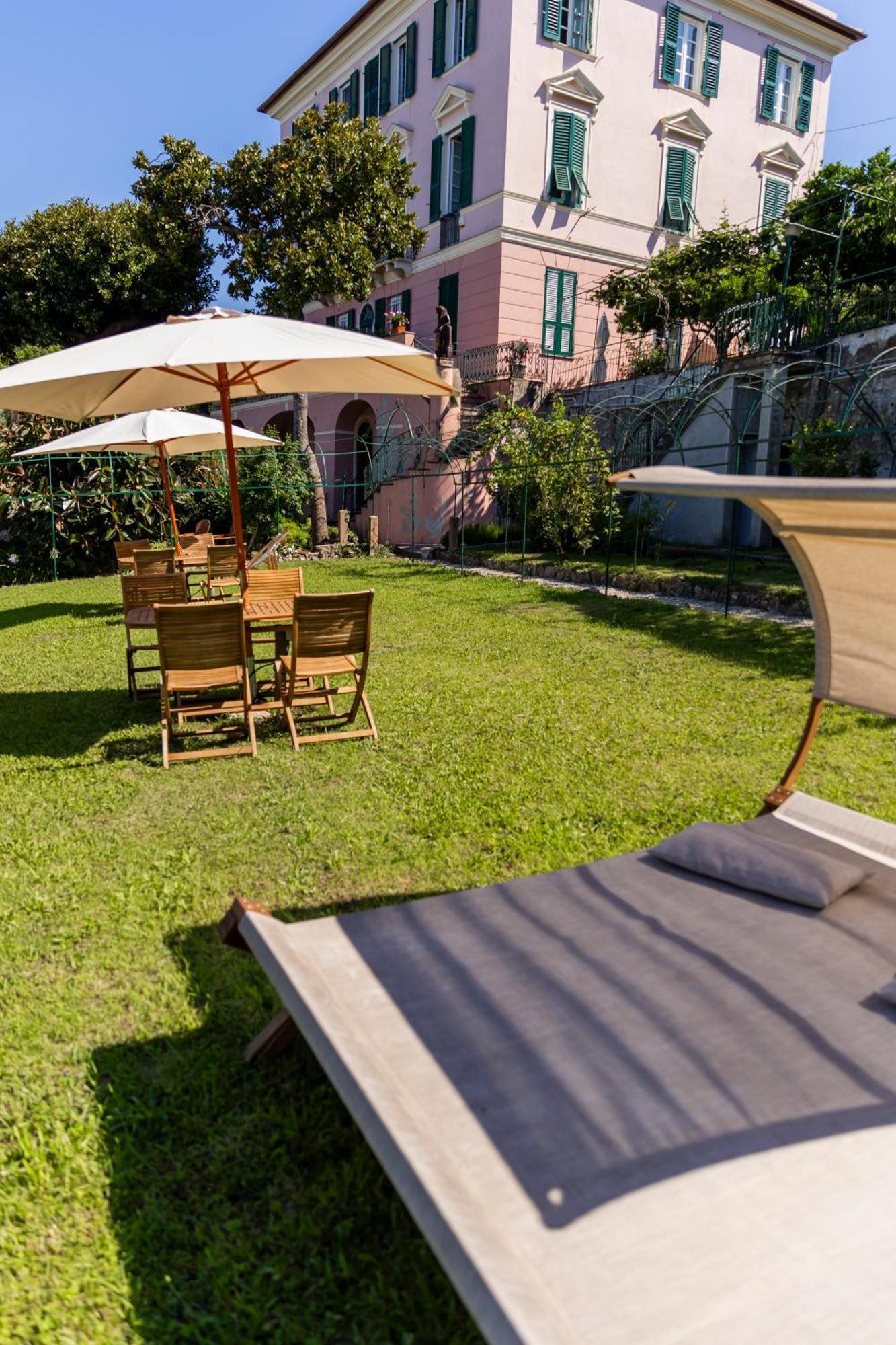 Villa Baia Dei Frati 雷科 外观 照片